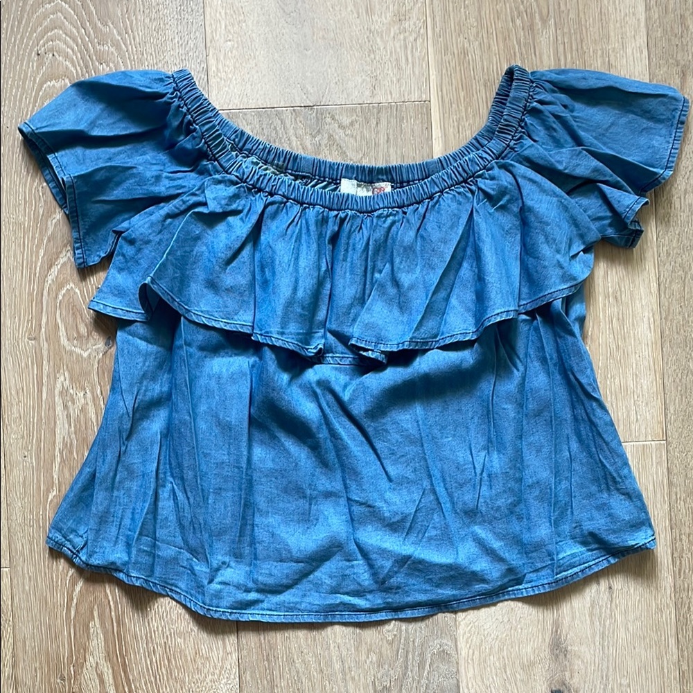 Gianni Bini Blue Ruffled Cap Sleeve Blouse